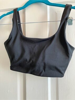 Madewell Black Scoop Neck Crop sports bra/ Top